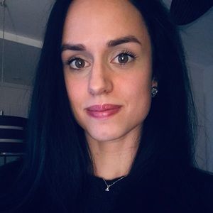 Meet your Posher, Michele